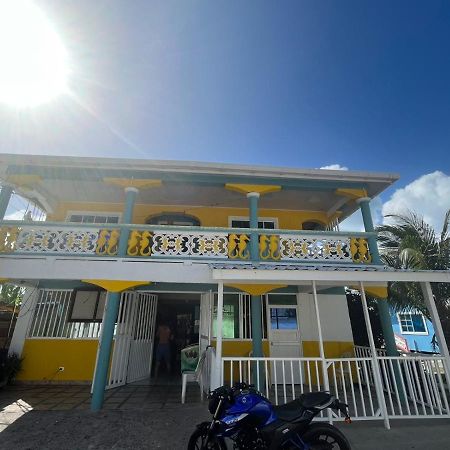 Posada Buena Vista Al Mar South West Bay エクステリア 写真